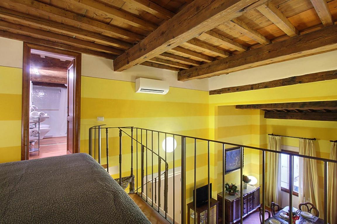 Apartments Puccini Firenze Szoba fotó